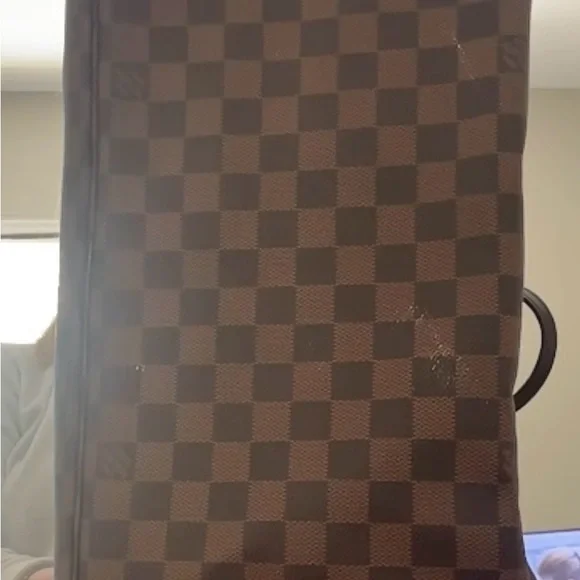 Louis Vuitton Damier Ebene Tote with Red Interior - Picture 6 of 8